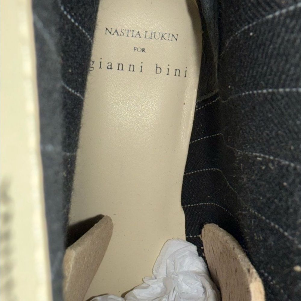 Gianni Bini x Nastia Liukin Bowery Ivory Leather Lug Sole Front Zip Boots 8.5 - Picture 10 of 15